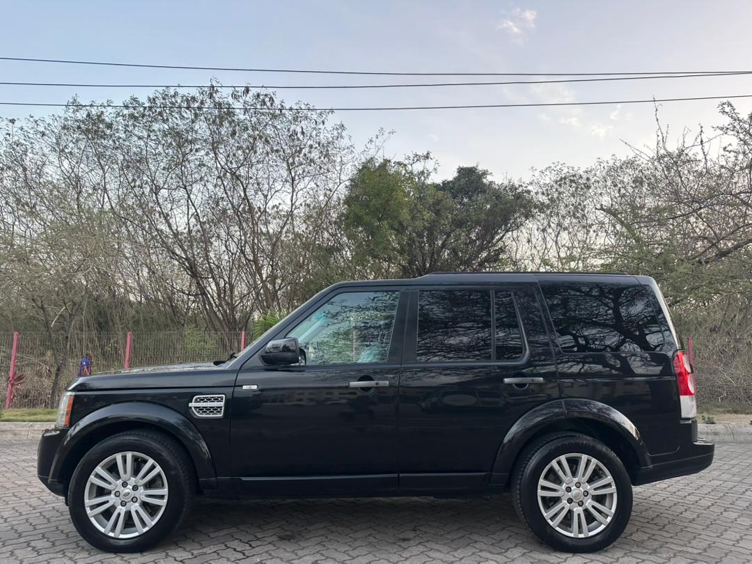 LAND ROVER DISCOVERY 4 HSE thumbnail 10
